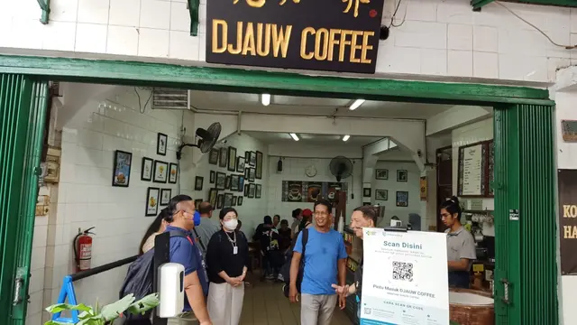 Cerita Akhir Pekan: Semarak Walking Tour untuk Hidupkan Wisata Urban
