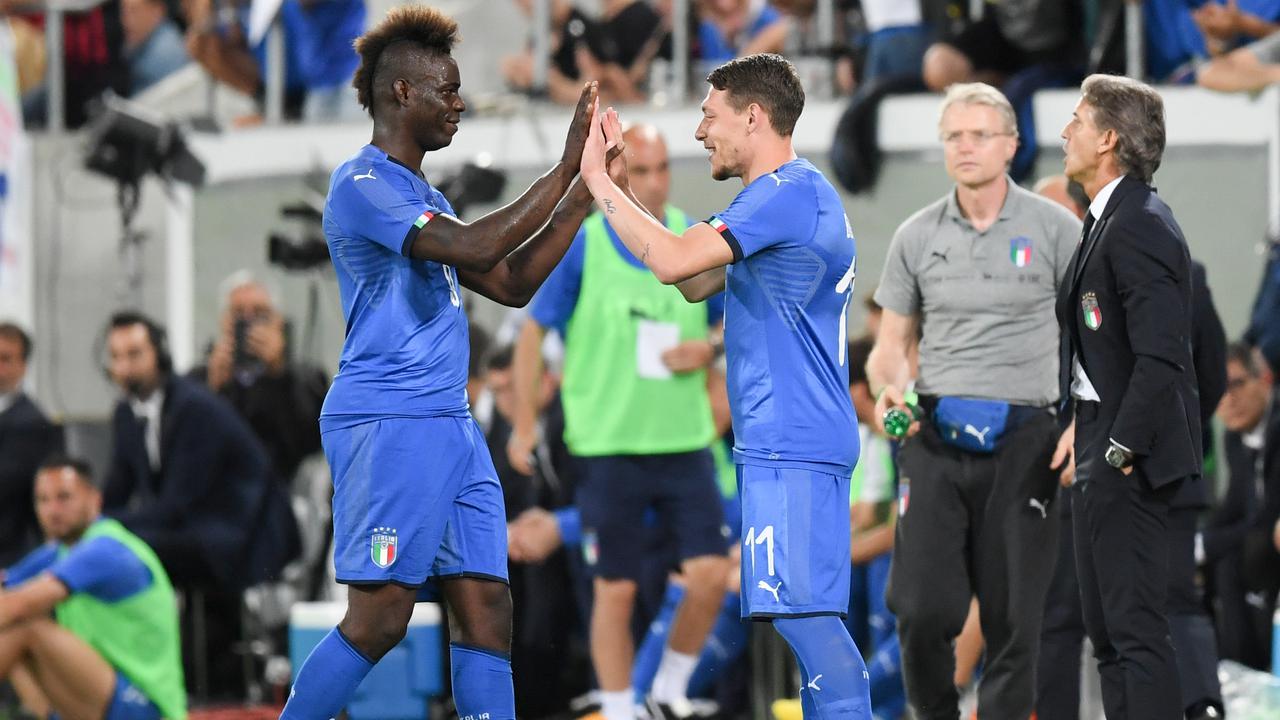 Italia Tekuk Arab Saudi 2-1, Mario Balotelli Cetak Gol