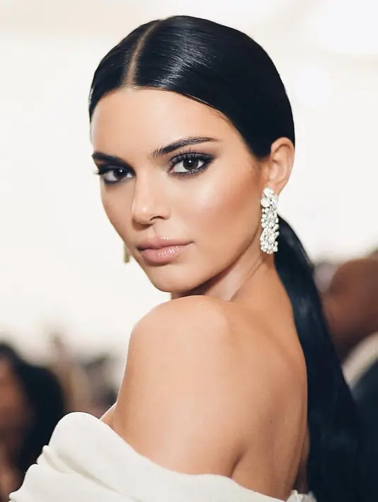 Saat ini Kendall mengerti bahwa anxiety yang membuatnya mengalami sleep paralysis.(instagram/kendalljenner)