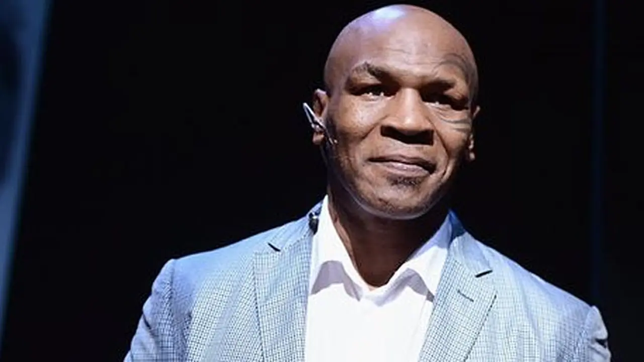 mike-tyson-131115c.jpg