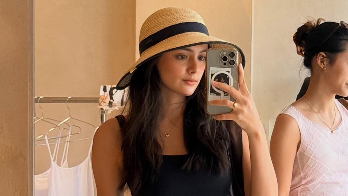 Potret Amanda Rawles saat Liburan di Bali, Tampil Cantik dengan Outfit Stylish