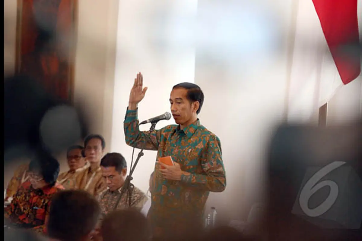 Jokowi Kumpulkan Bupati se-Sulawesi dan Papua di Istana Bogor