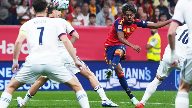 Pemain Spanyol Lamine Yamal