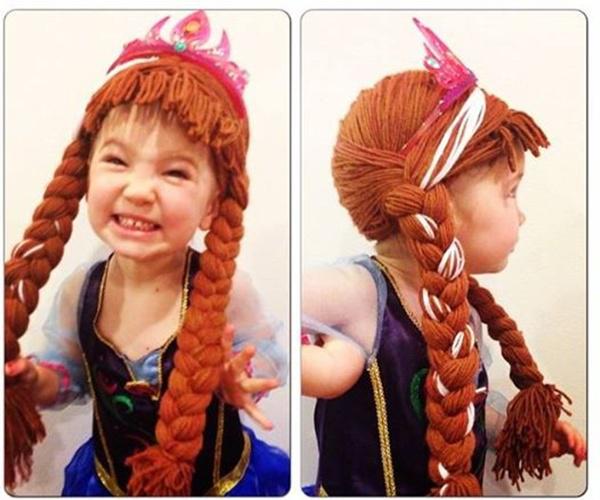 copyright by The Magic Yarn Project