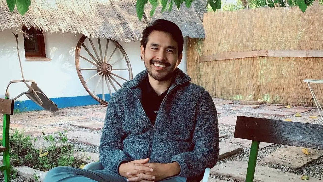 Atom Araullo