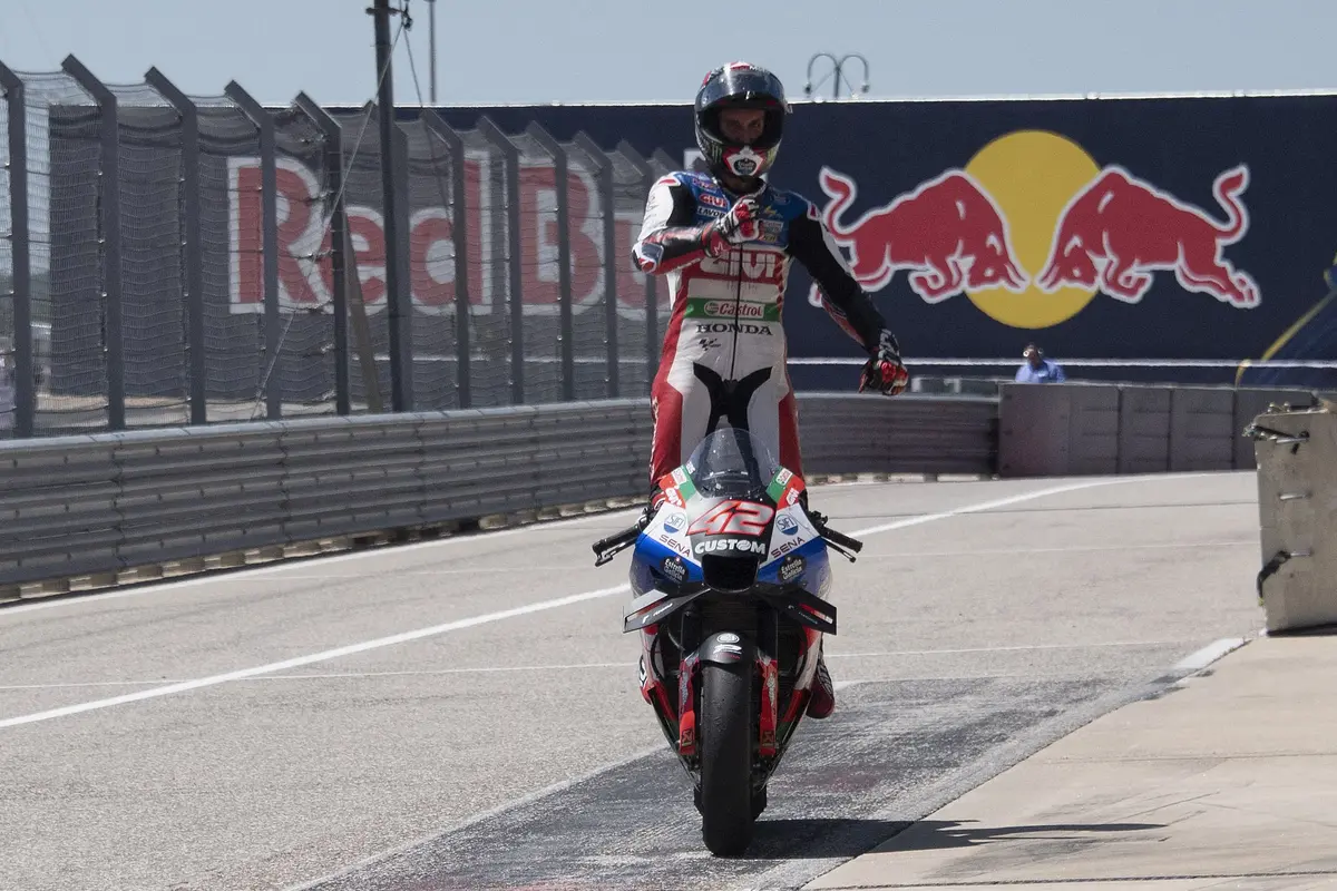 Foto: Taklukkan MotoGP Amerika 2023, Alex Rins Akhiri Puasa Dua Tahun Kemenangan Honda