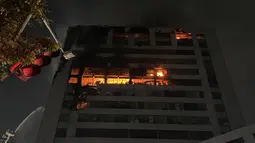 Cerita dari Lantai 16 Saat Gedung Bapenda Terbakar