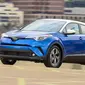 Toyota C-HR resmi mengaspal (Autoblog)