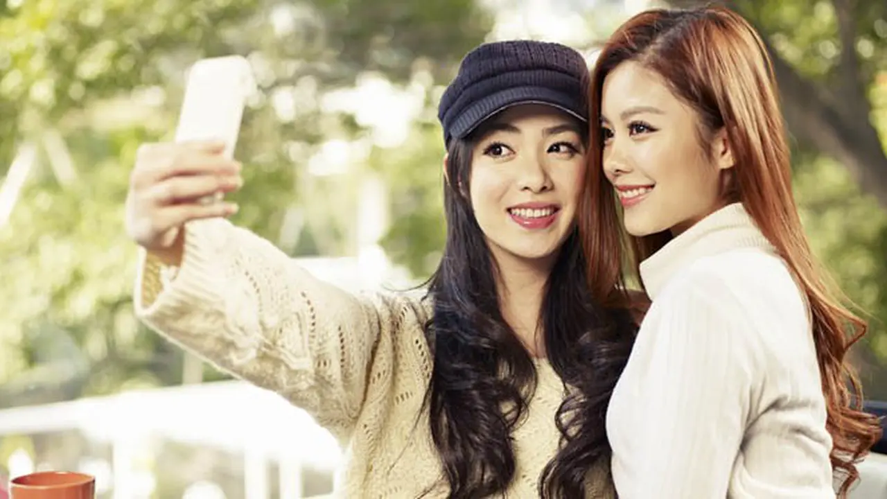 Evolusi Teknologi Kamera Selfie Dari Jadoel ke Canggih