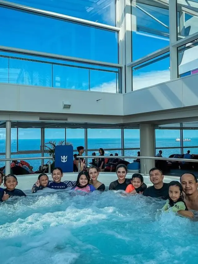 Ashanty dan keluarga naik cruise mewah (Instagram/ashanty_ash)