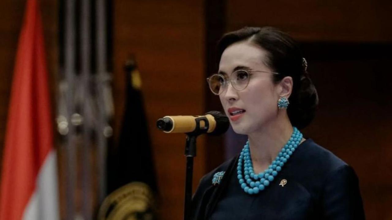7 Potret Cantik Widiyanti Putri, Menteri Pariwisata Baru dengan Sentuhan Fashion Modern
