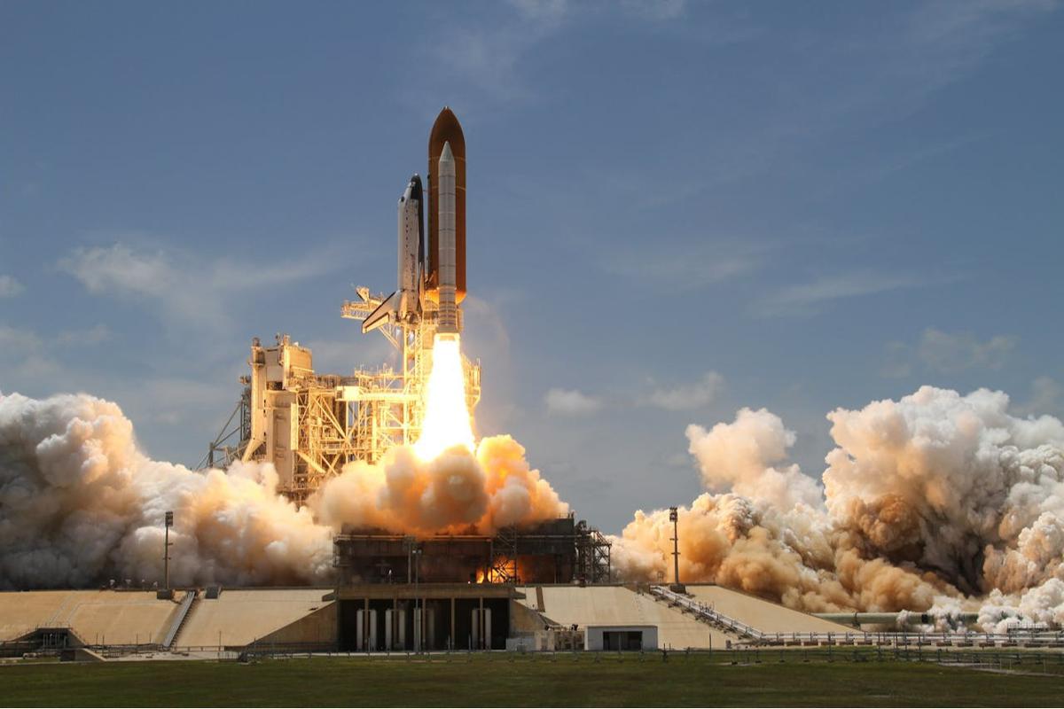 Tiket Wisata Luar Angkasa Virgin Galactic 2026: Harga, Fasilitas, dan Cara Pemesanan
