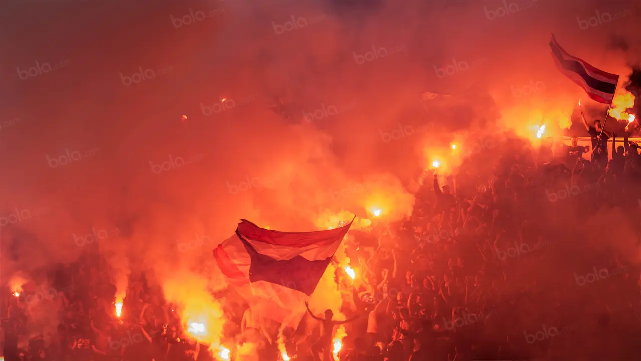 Flare di Stadion Rajamangala, Bangkok