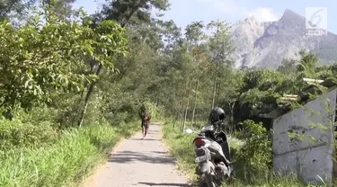 Gunung Merapi kembali mengalami letusan freatik pada Senin dini hari tadi (21/5/2018), pukul 01.25 WIB.