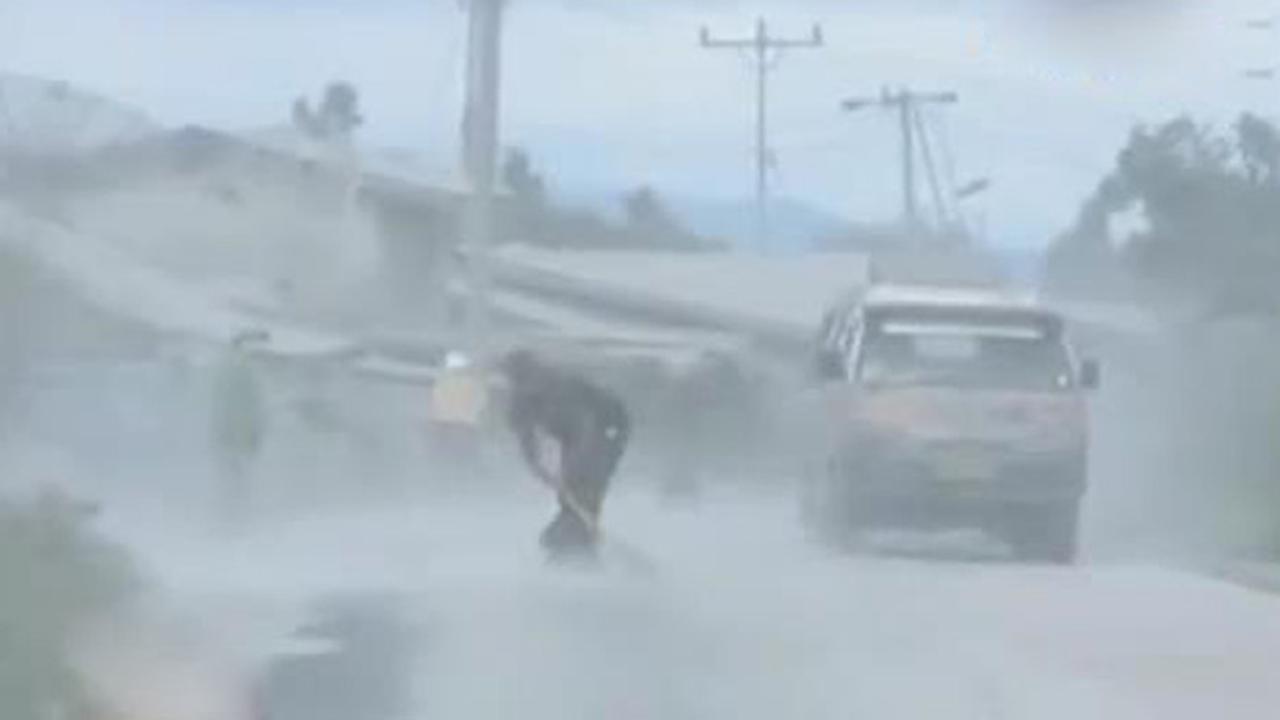 VIDEO: 1.683 KK di Zona Merah Sinabung akan Direlokasi