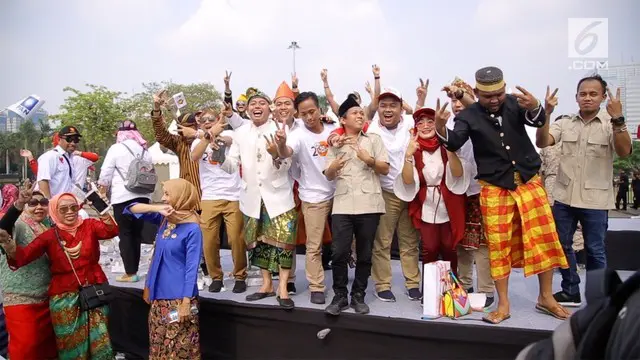 VIDEO: Para Pendukung dan Tim Relawan Kompak juga Damai
