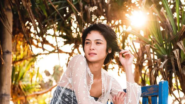 7 Potret Terbaru Mariana Renata Pemain Angelique dalam Film Janji Joni