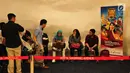 Peserta menunggu pendaftaran Citizen Journalist Academy Energi Muda Pertamina, Jakarta, Kamis (27/7). Program ini mencari 90 mahasiswa yang memiliki passion di bidang menulis, videography, presenting dan public relations. (Liputan6.com/Helmi Afandi)