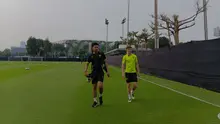 Brad Tapp, pemain Timnas Malaysia pada saat sesi official training, Minggu (4-10-2026). (Bola.com/Farrel Mido Destiano)