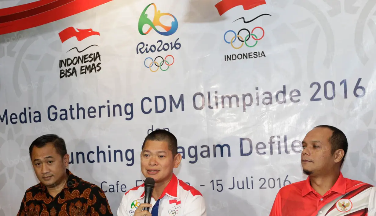 Chef de Mission Indonesia untuk Olimpiade 2016 Rio de Janerio, Raja Sapta Oktohari, juga memberikan update terbaru perkembangan persiapan atlet Indonesia. (Bola.com/Vitalis Yogi Trisna)
