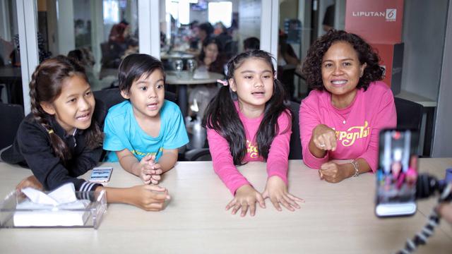 Mira Lesmana, Film Kulari ke Pantai