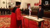 Jokowi Sebut Pelanggaran Etik Arief Hidayat Urusan Internal MK