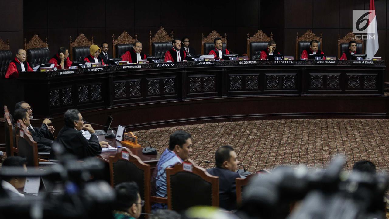 Kuasa Hukum KPU Paparkan Keterangan di Sidang Sengketa Pilpres