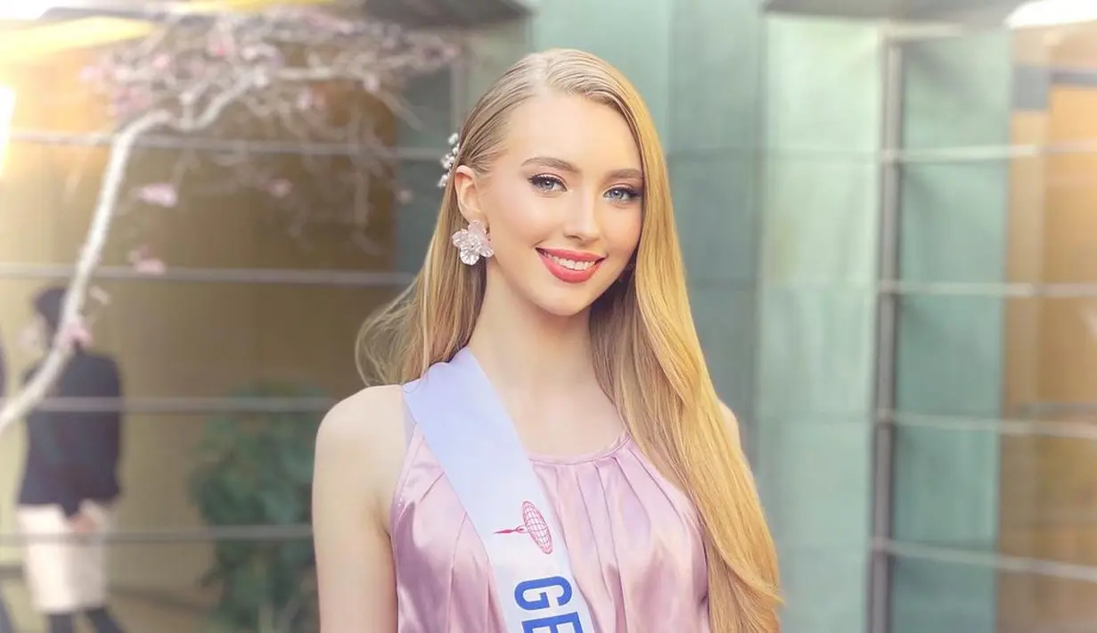 <p>Ia pun tercatat sebagai satu-satunya pemenang Miss International dari negara Eropa dalam satu dekade terakhir.</p>