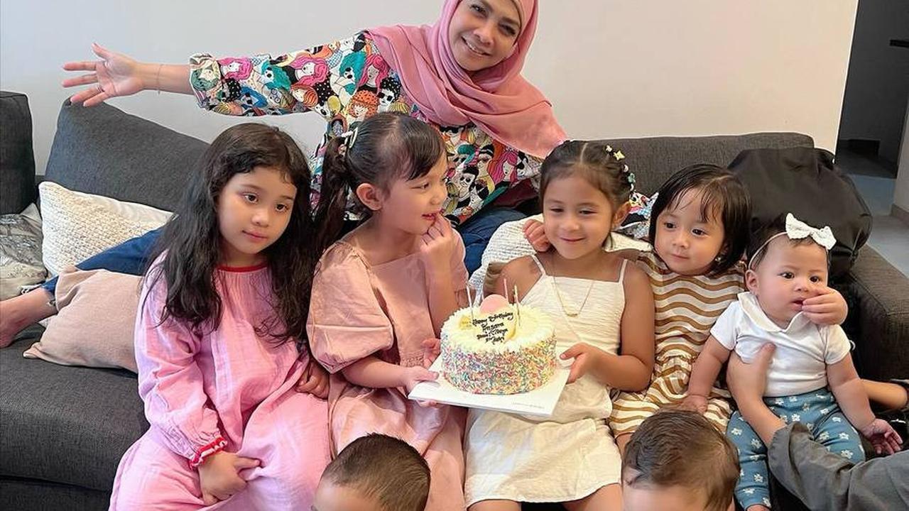 Pipi Baby Lily Bikin Netizen Gemas