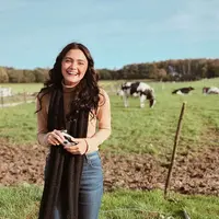 Tak dapat dipungkiri memang nama Amanda Rawles besar dari dari dunia hiburan yang selama ini digelutinya. Namun kini ia merelakan untuk rehat sejenak demi kuliah strata satu yang sempat dilewatkannya beberapa waktu lalu. (Instagram/amandarawless)