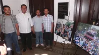 Lihat Pameran Foto Perjalanan Persib, Djanur Merinding