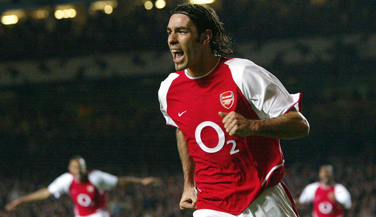 Arsenal menjadi satu-satunya tim di Liga Inggris yang pernah melalui musim dengan catatan tak terkalahkan setelah Preston North End, yang mencapai prestasi itu di musim 1888-89. The Gunners memenangkan 26 laga dengan 12 kali imbang dan mengakhiri musim 2003/04 dengan 90 poin. (AFP/Odd Andersen)