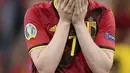 Reaksi gelandang timnas Belgia, Kevin De Bruyne selama babak perempat final Euro 2020 / 2021 di Allianz Arena, Munich, Sabtu (3/7/2021) dinihari WIB. Italia sukses melenggang ke semifinal usai mendepak Belgia 2-1. (AP Photo/Matthias Schrader, Pool)