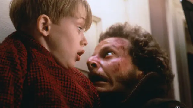 Daniel Stern hanya menonton film HOME ALONE sekali sejak 1990 (credit: imdb)