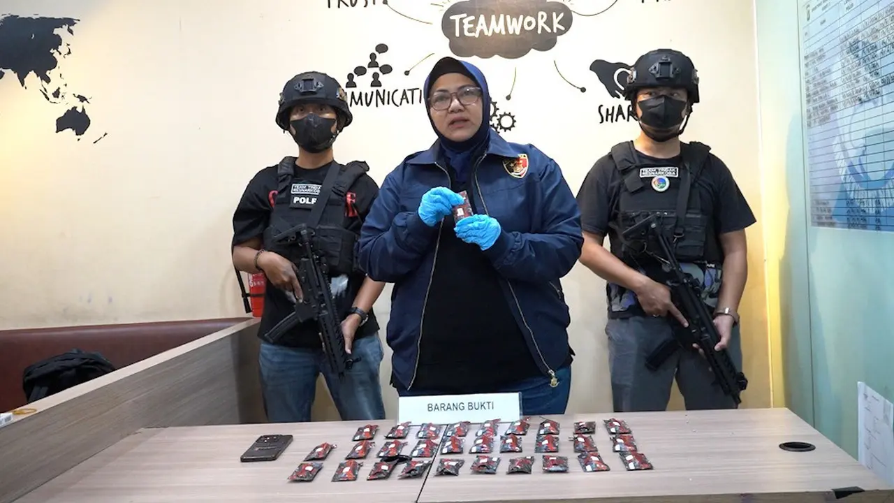 Panit Unit 4 Subdit 2 Direktorat Reserse Narkoba Polda Metro Jaya, AKP Yeni Yuningsih (Istimewa)