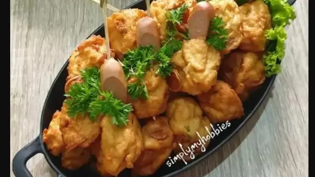 Bakwan Tahu Sosis.  foot: Instagram @simplymyhobbies