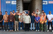 Sidak Gedung Bulog di Magelang, Prabowo Sempatkan Sapa dan Foto Bareng Pegawai
