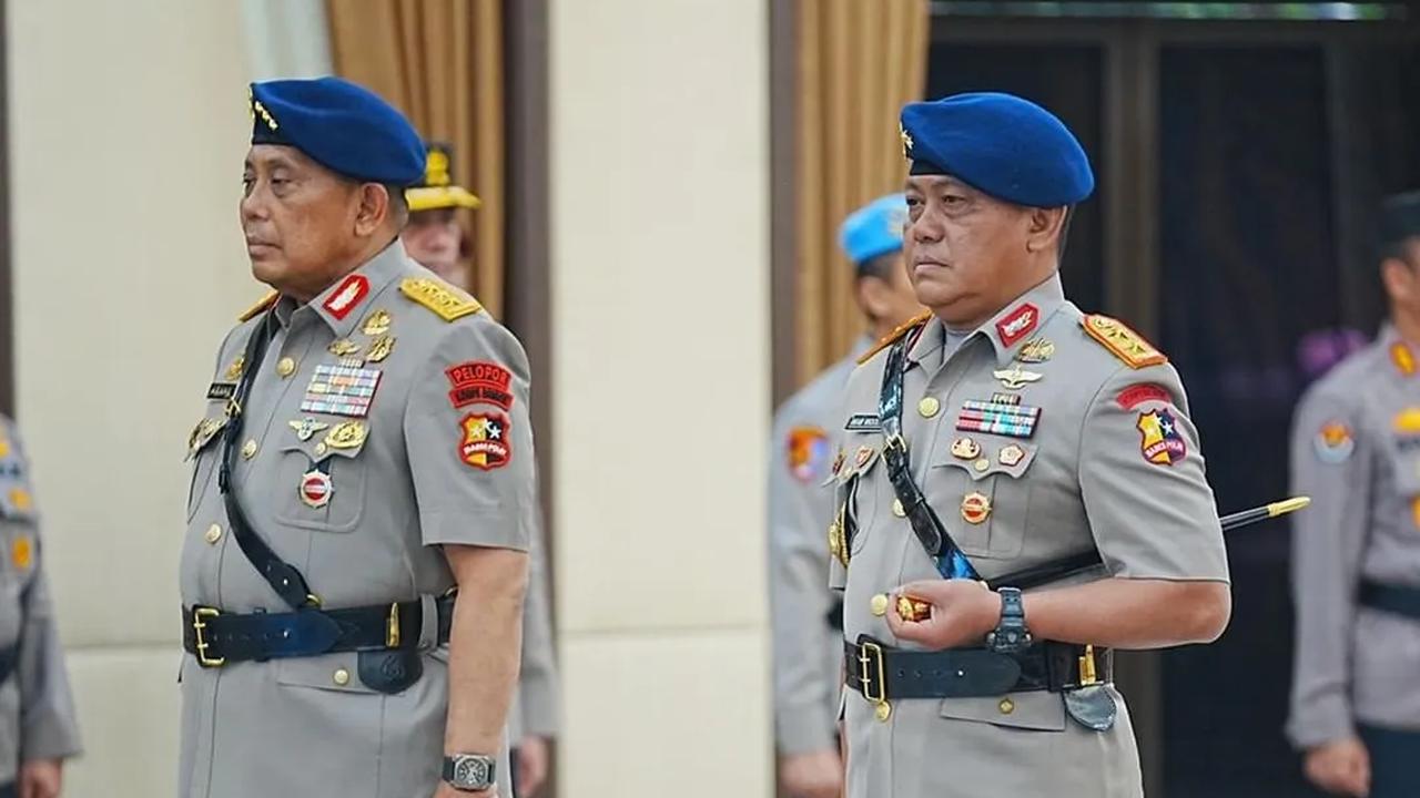 Selama berkarir di kepolisian, Imam sempat mengikuti beberapa pendidikan seperti PTIK dan SESPIM. <br>
