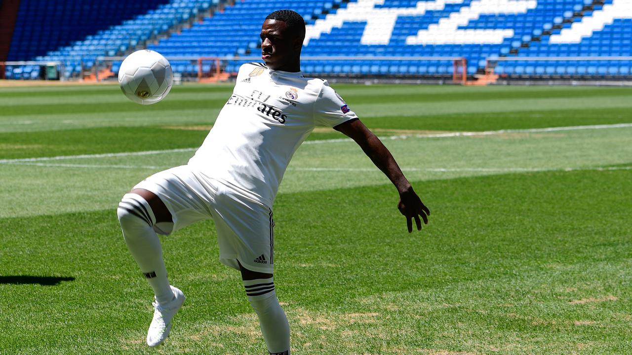 Skil Vinicius Jr saat Diperkenalkan Real Madrid