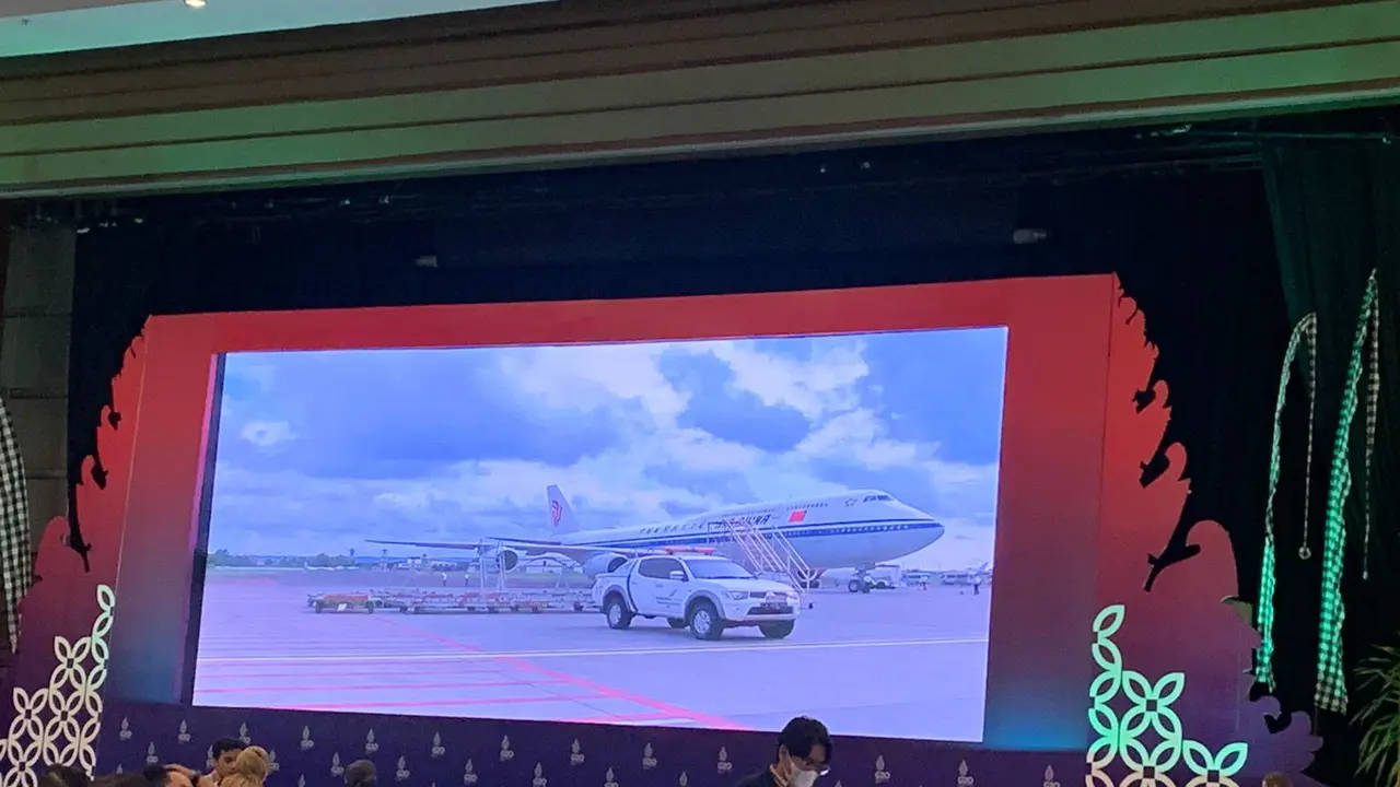 Rombongan PM Kanada Justin Trudeau telah tiba di Bali pada Senin (14/11/2022) untuk menghadiri KTT G20 pada 15-16 November mendatang. (Liputan6.com/Benedikta Miranti)