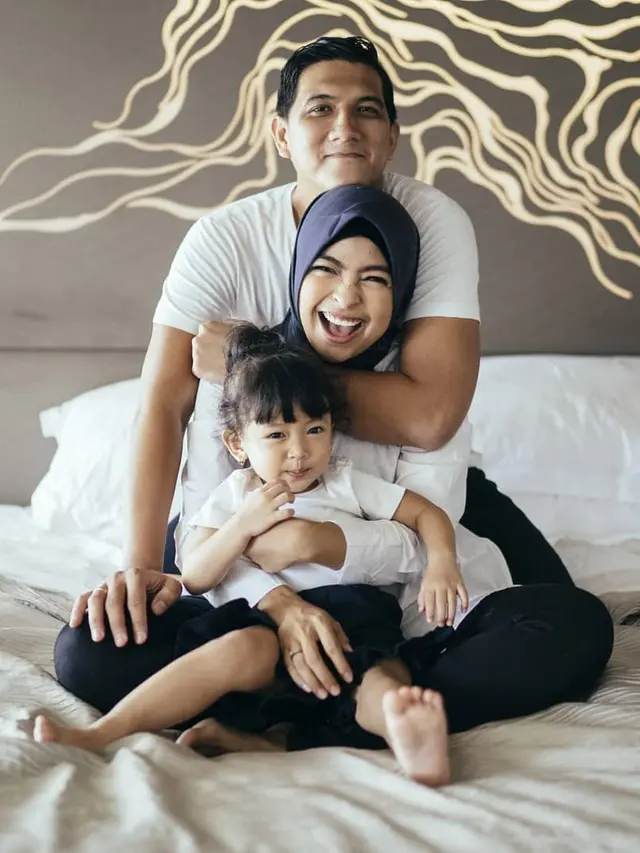 [Bintang] Tantri Kotak