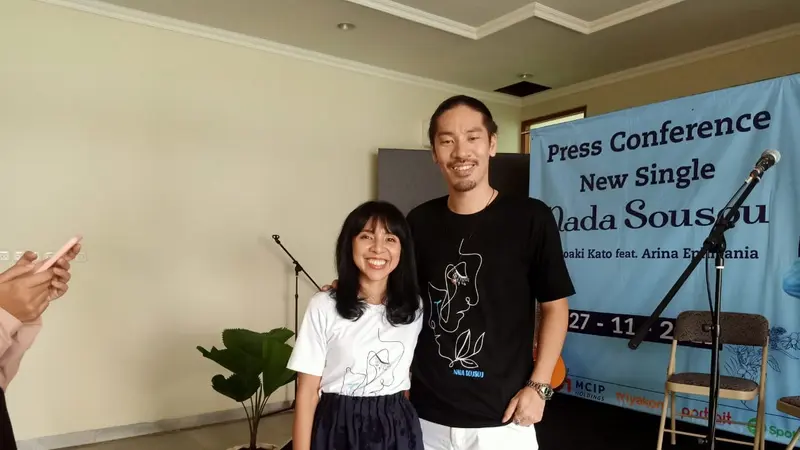 Hiroaki Kato dan Arina Mocca