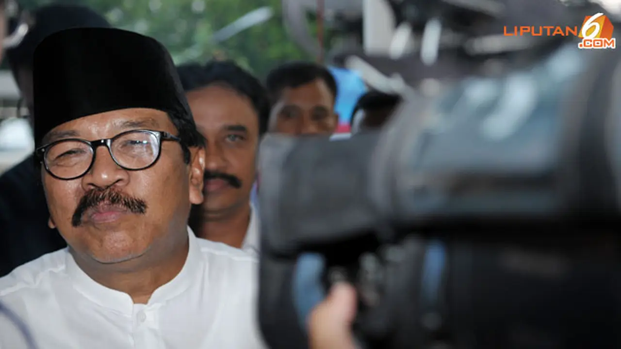 soekarwo-pertanyaan-130911c.jpg