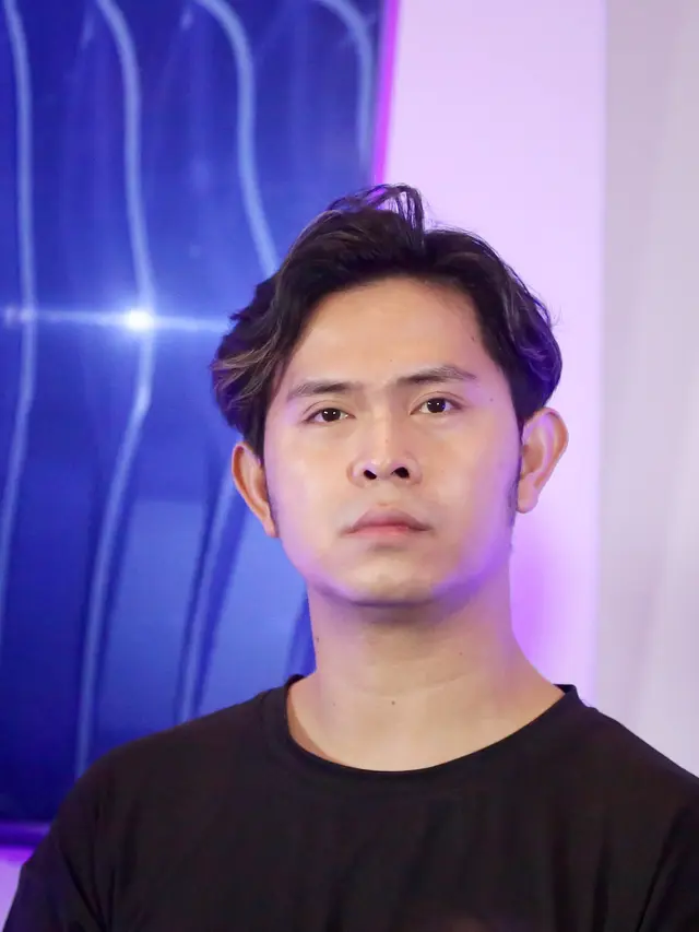 [Fimela] Cakra Khan di Billboard Indonesia Music Awards 2020