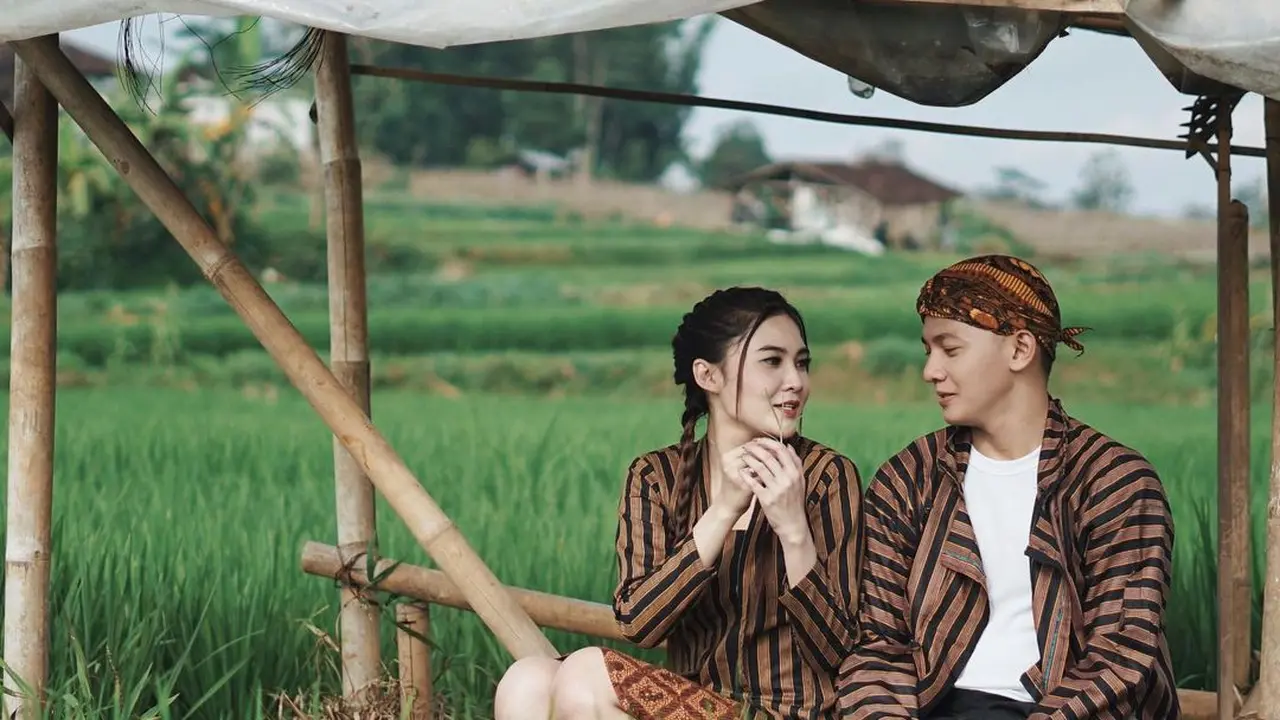 Nella Kharisma dan Dory Harsa. (Foto: Instagram @nellakharisma)
