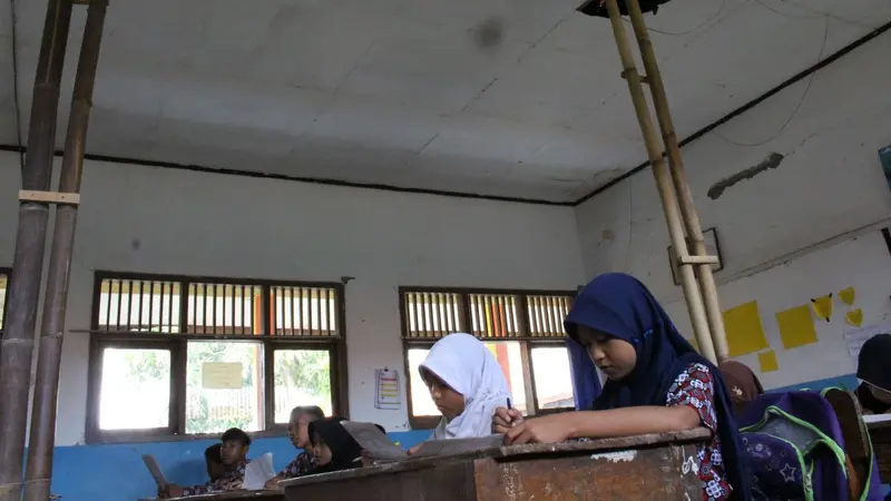 Sekolah Rusak di Brebes