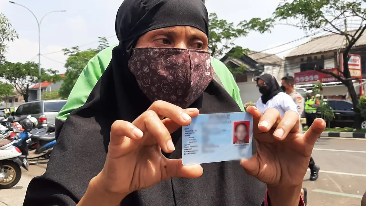 Maria berharap anaknya tak menjadi korban kebakaran Lapas Kelas I Tangerang