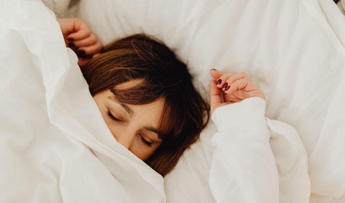 Buat Jadwal Tidur Konsisten