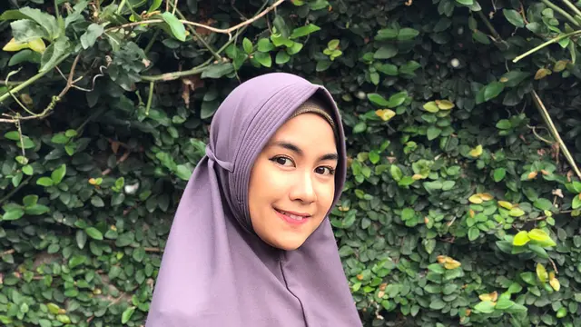 [Bintang] Diejek Joshua Suherman, Gaya Anisa Rahma Ini Bikin Hati Adem