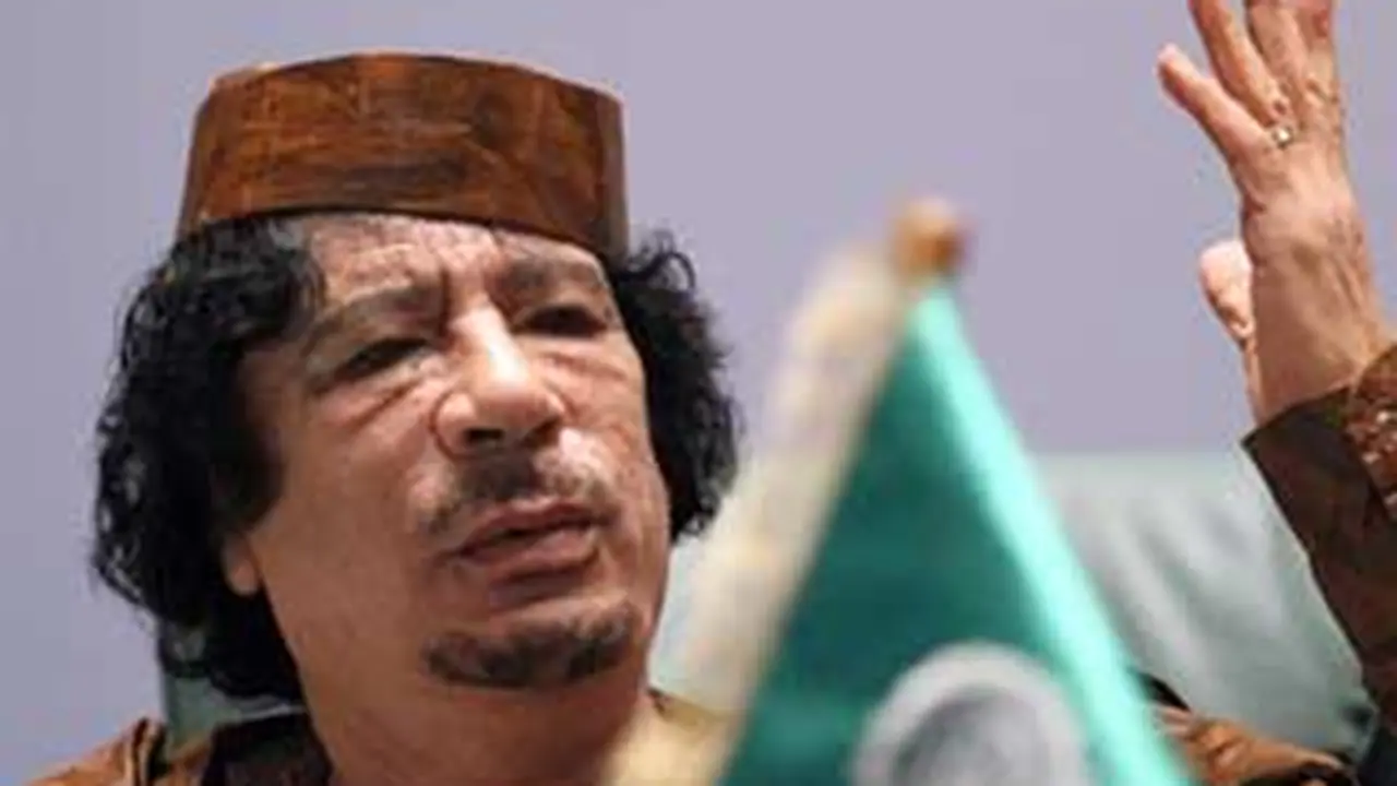 110222amoammar-khadafi.jpg